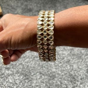 Party bracelet with screw opening detail